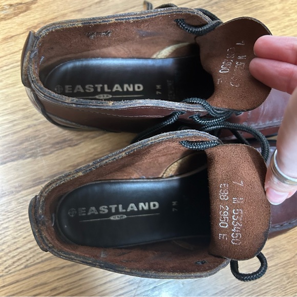 *SOLD*Eastland | Brown Leather Chukka Boots - Picture 11 of 16